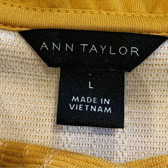 Ann Taylor checked ruffle Henley shell top Size Large - Picture 6 of 9